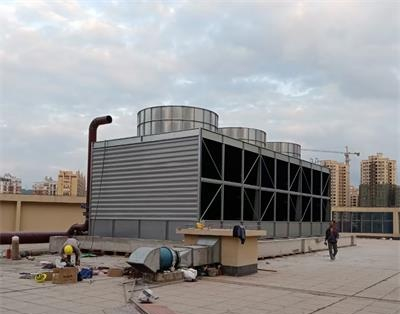 閉式冷卻塔閉式冷卻塔的工作原理(中溫逆流式方形冷